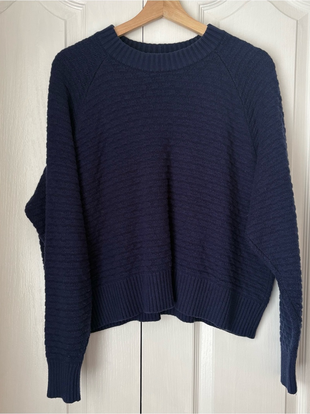 Lululemon Texture Play Crew Sweater, 💙L